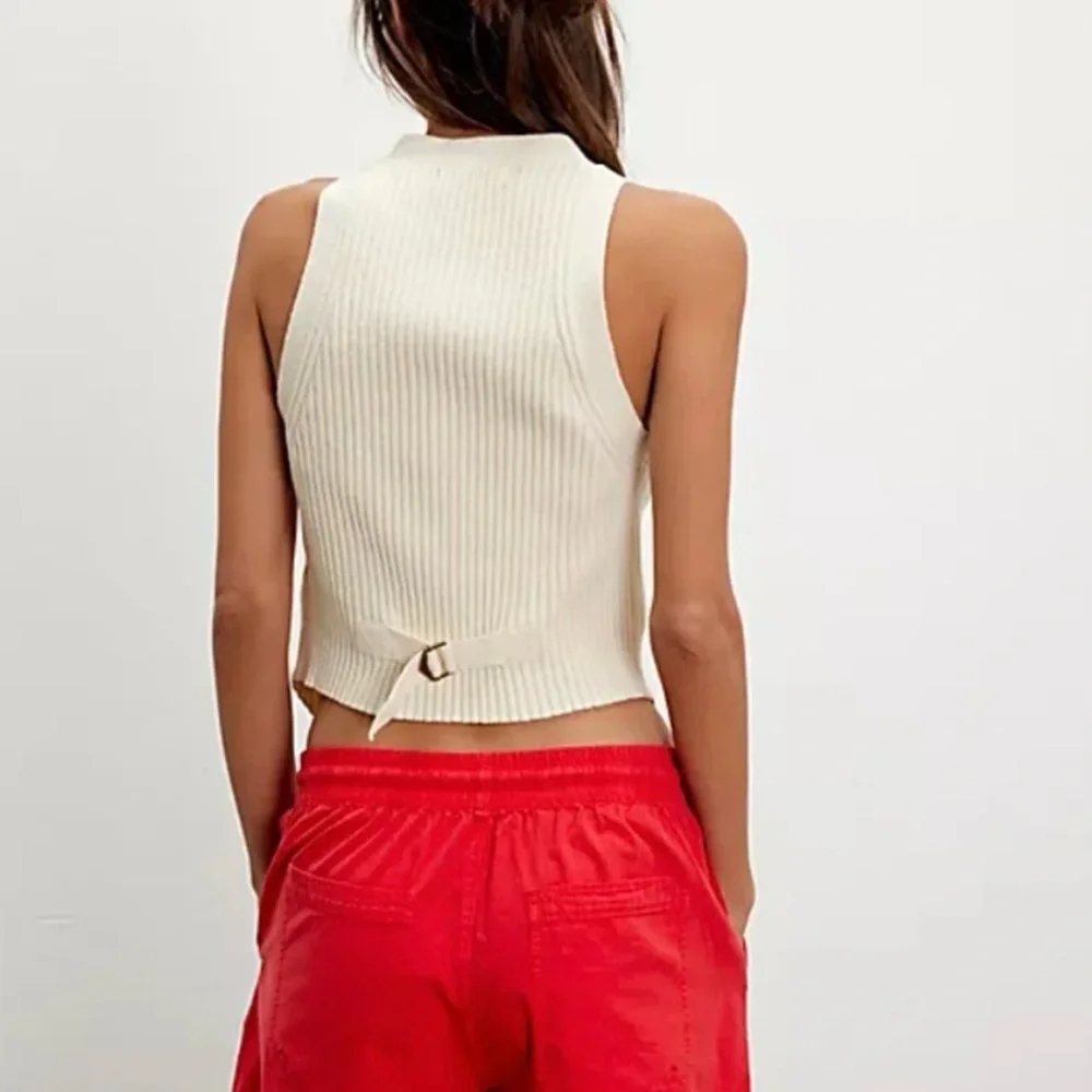 Free People Saylor Poplin Pull-on Shorts Vibrant Red Women's Bermudas
